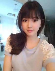 厦门校花吃瓜事件视频播放,校园生活瞬间引发热议