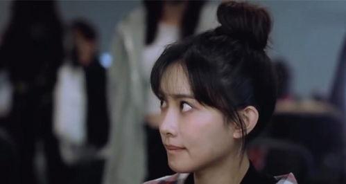 孟子义吃李诞瓜后续视频,甜蜜互动引网友热议