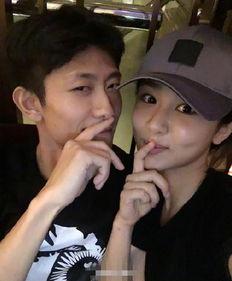 张一山吃瓜现场视频,现场气氛热烈引网友热议