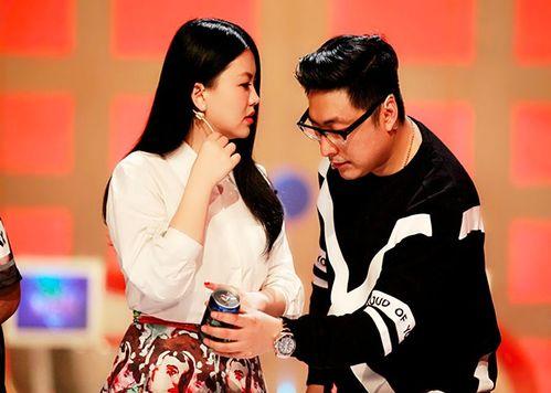 酒吧吃瓜爆料视频大全,吃瓜爆料视频大全精彩回顾