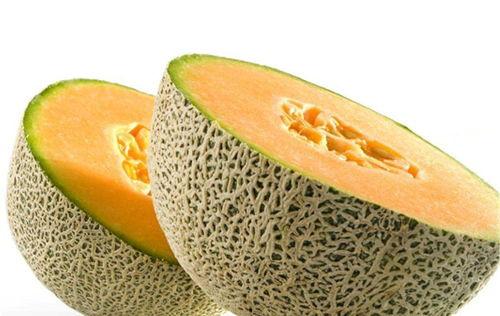 日本店里吃哈密瓜视频是真的吗,真伪辨析