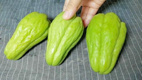 佛手瓜怎么吃的视频,教你轻松烹饪家常佳肴